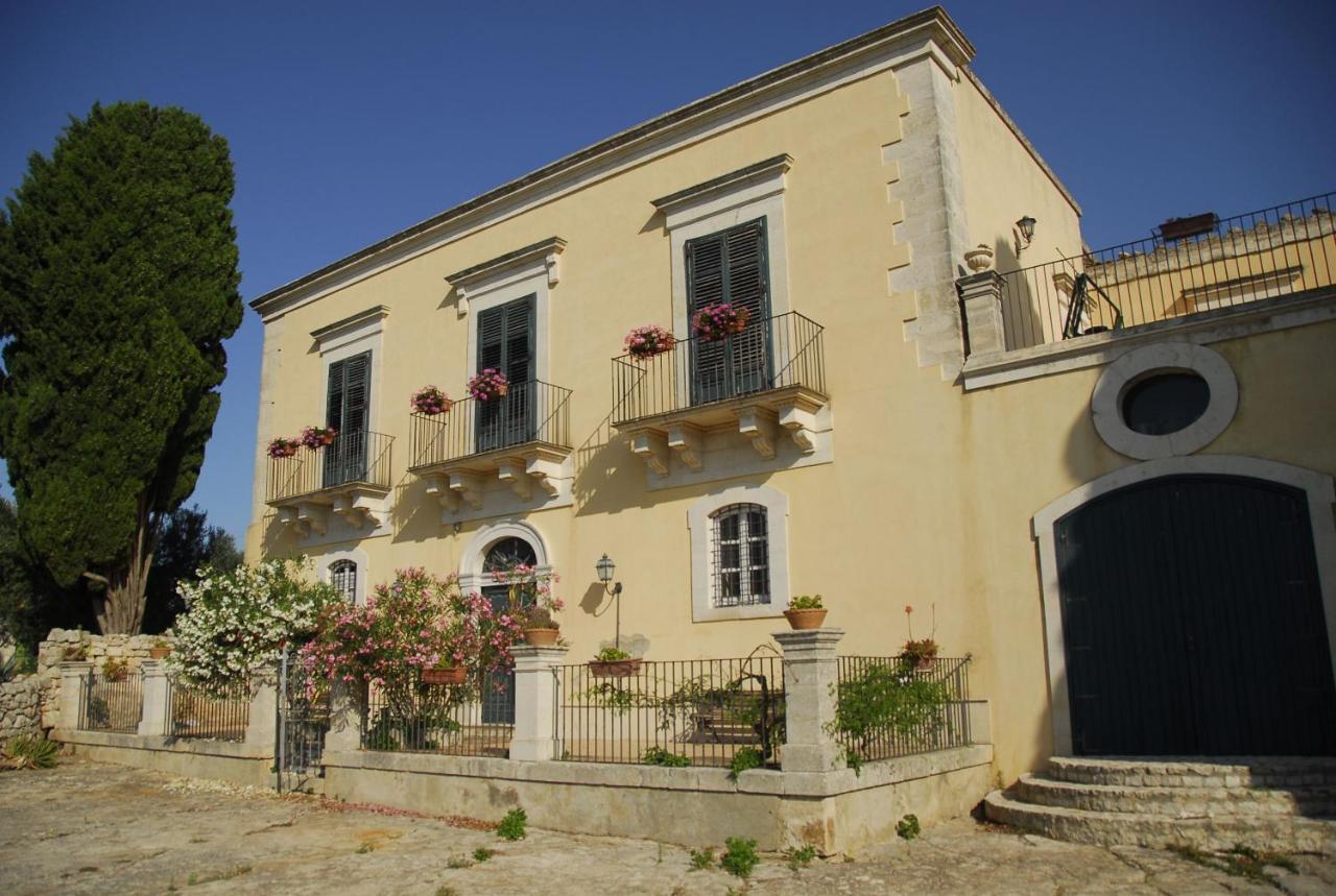 Agriturismo Baglio Calanchi Modica Exterior foto
